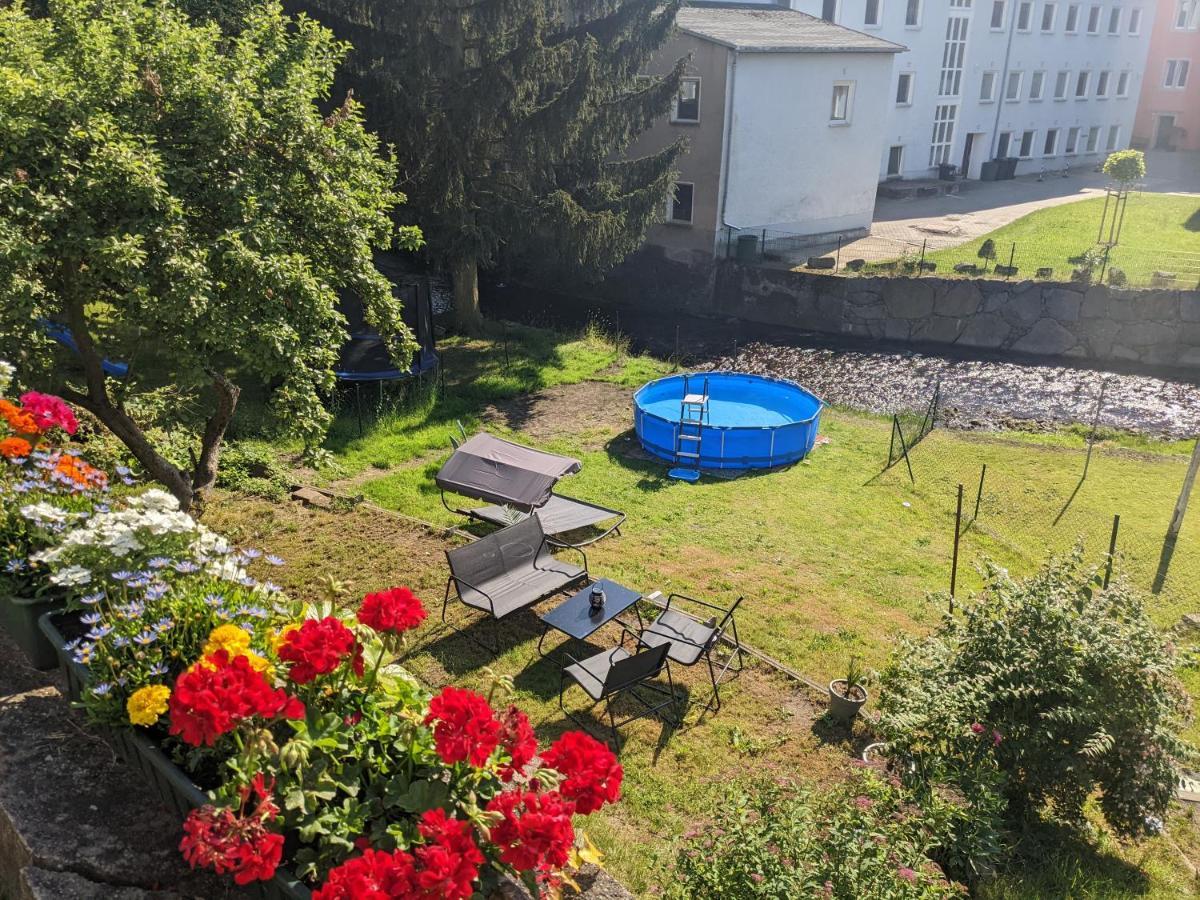 Urlaubstraum Mit Pool, Terrasse & Fluss Im Garten - Ut Apartamento Sebnitz Exterior foto